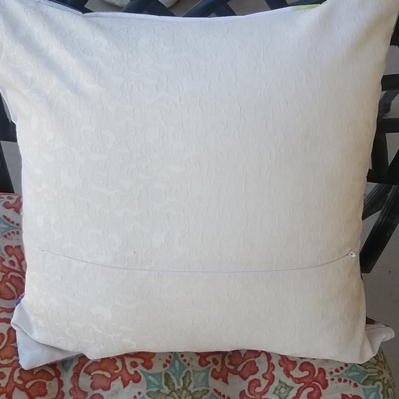 Exquisite Jeweled Hummingbird 3D Pillow nwot - Picture 3 of 4